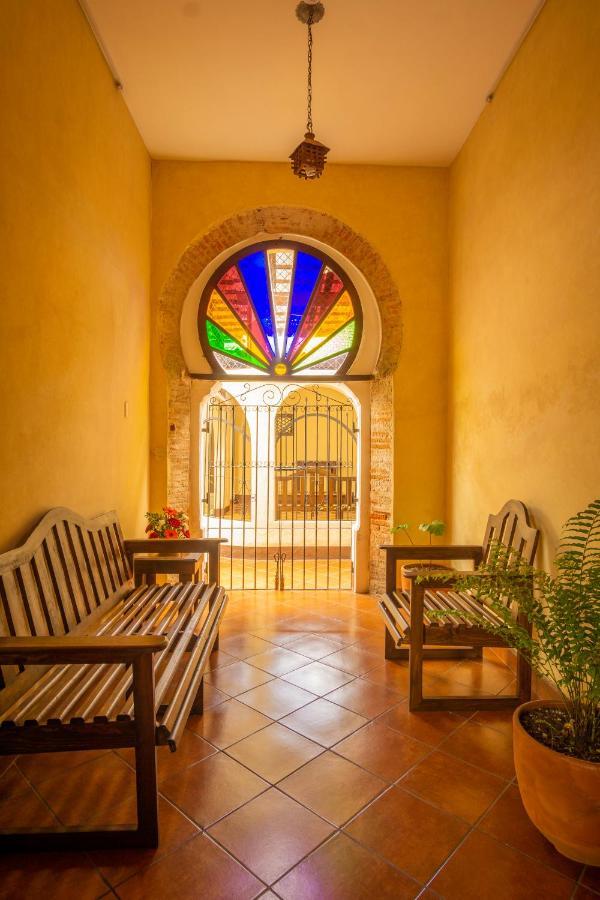 Hotel Maya Ik' Antigua Екстер'єр фото