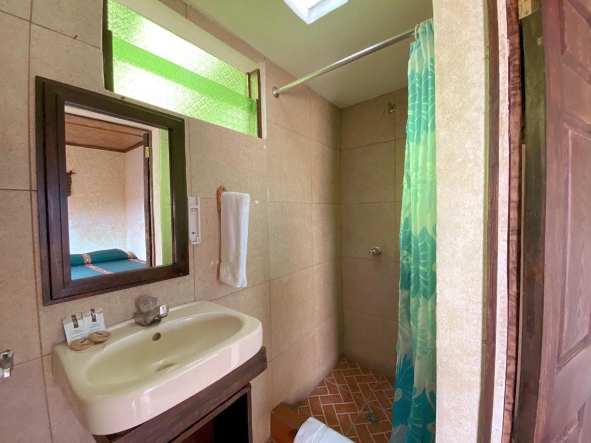 Hotel Maya Ik' Antigua Екстер'єр фото